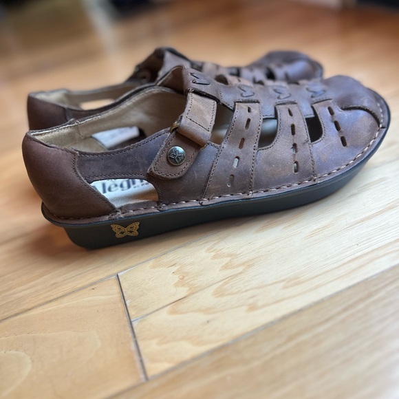 NWOT Alegria Pesca Fisherman Brown Leather Sandals with Black Sole - Picture 6 of 13